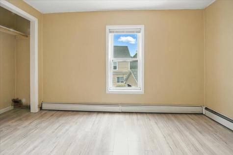 3 George Street Sanford ME 04083