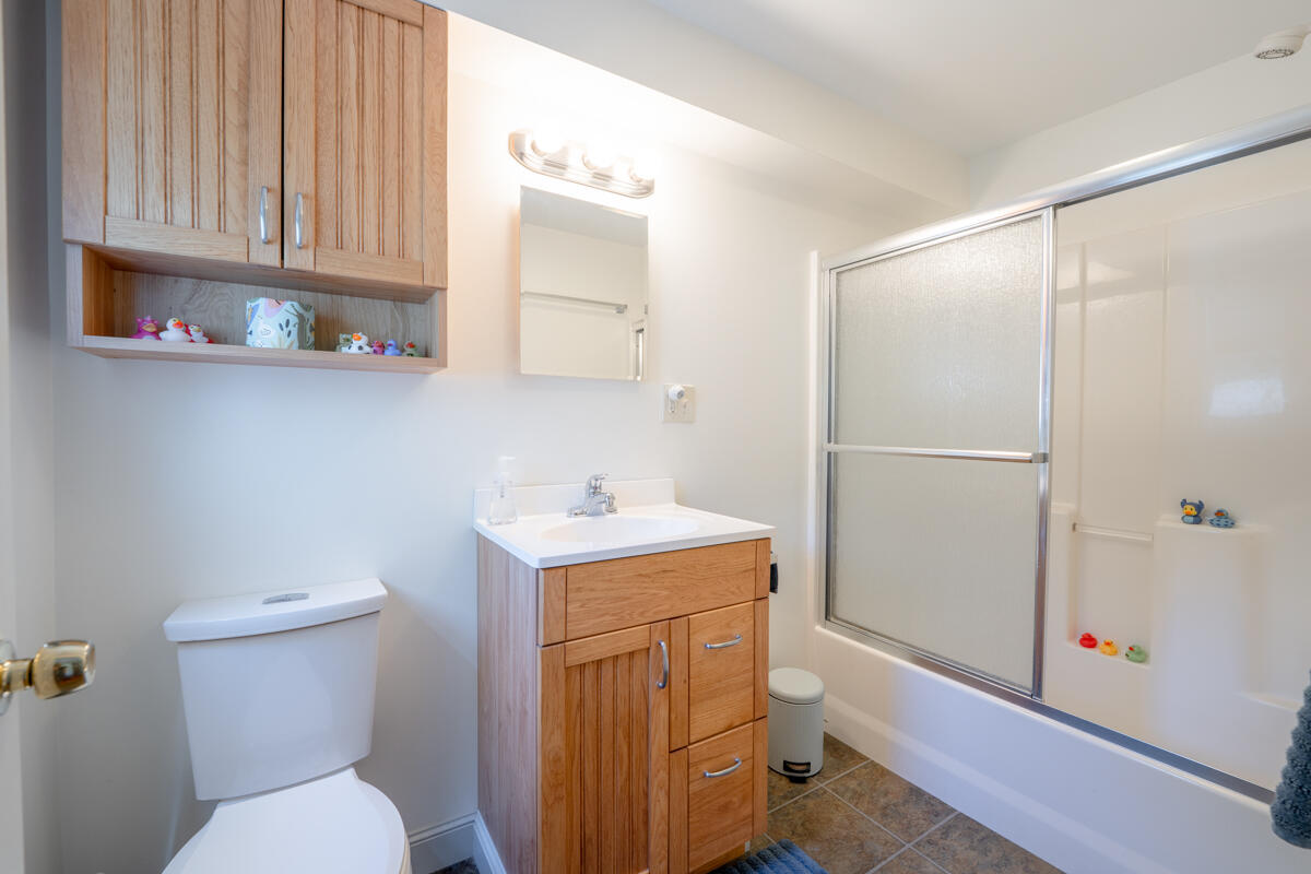 67 Winter Street Topsham ME 04086