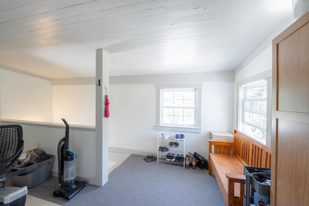 67 Winter Street Topsham ME 04086