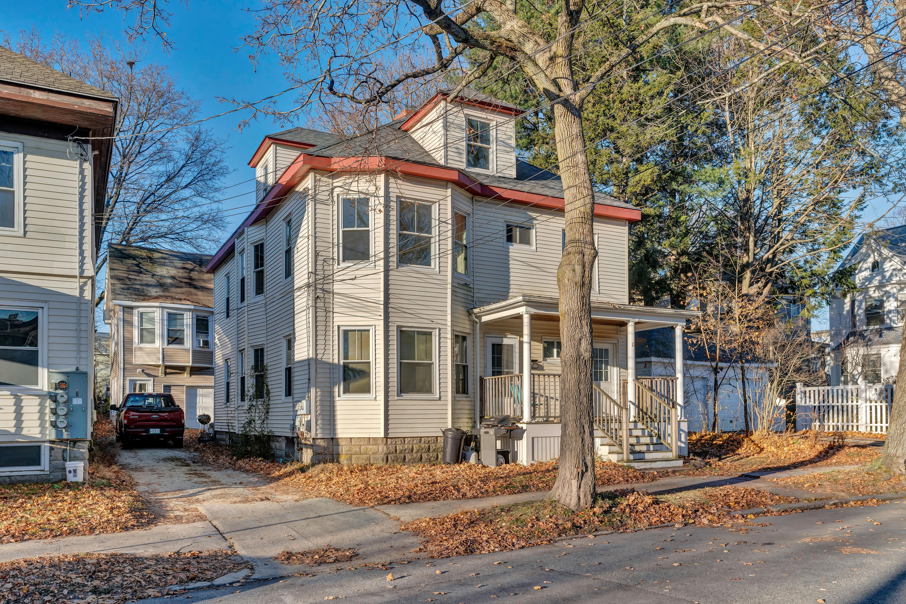 10 Deane Street Portland ME 04102