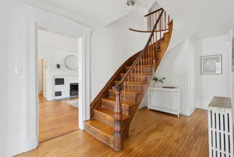 30 East Elm Street Yarmouth ME 04096