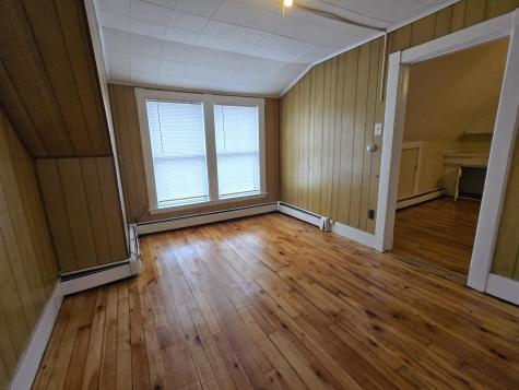 29 Falmouth Street Rumford ME 04276
