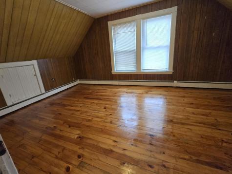 29 Falmouth Street Rumford ME 04276
