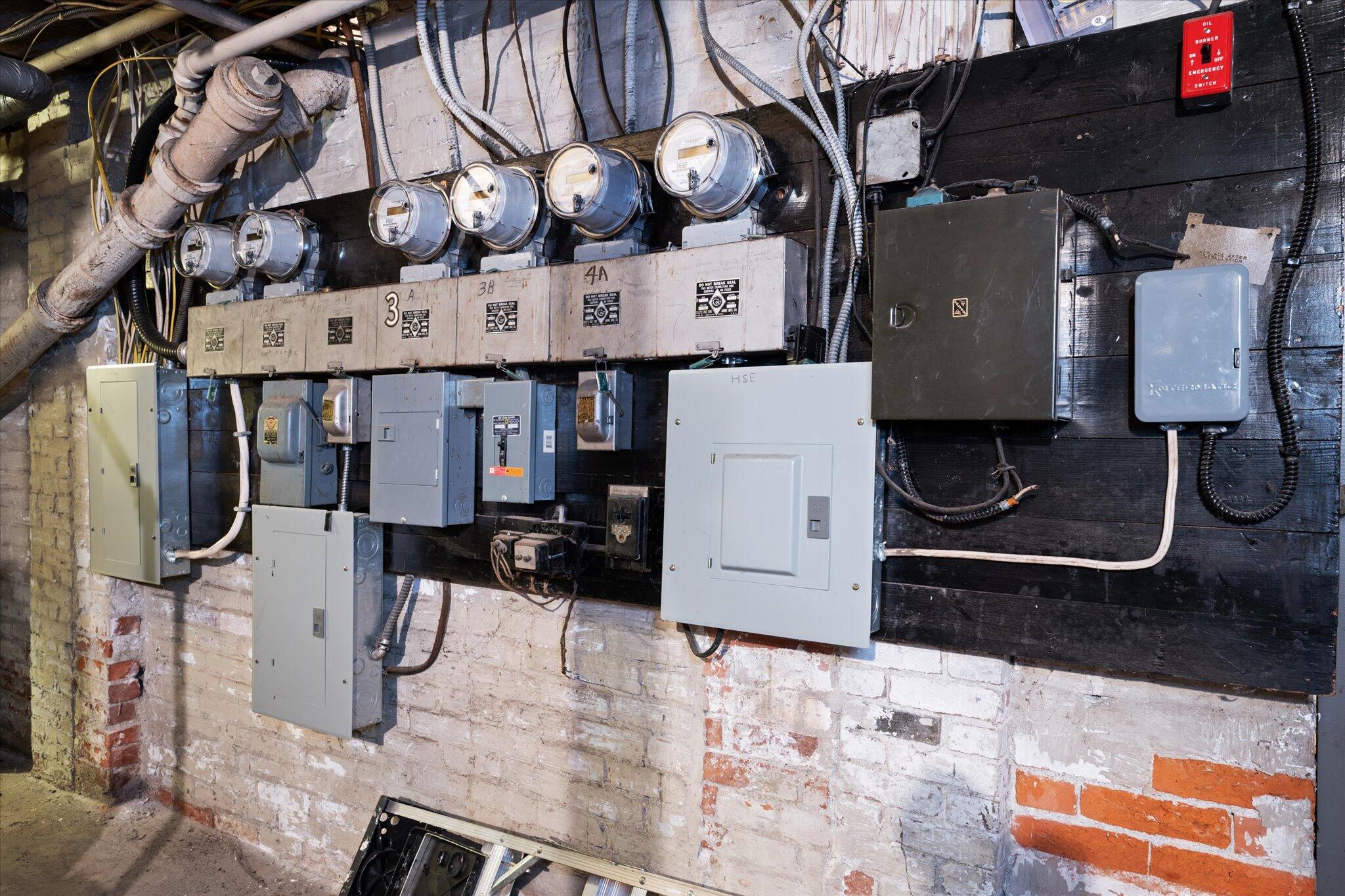 77 Broadway Bangor ME 04401