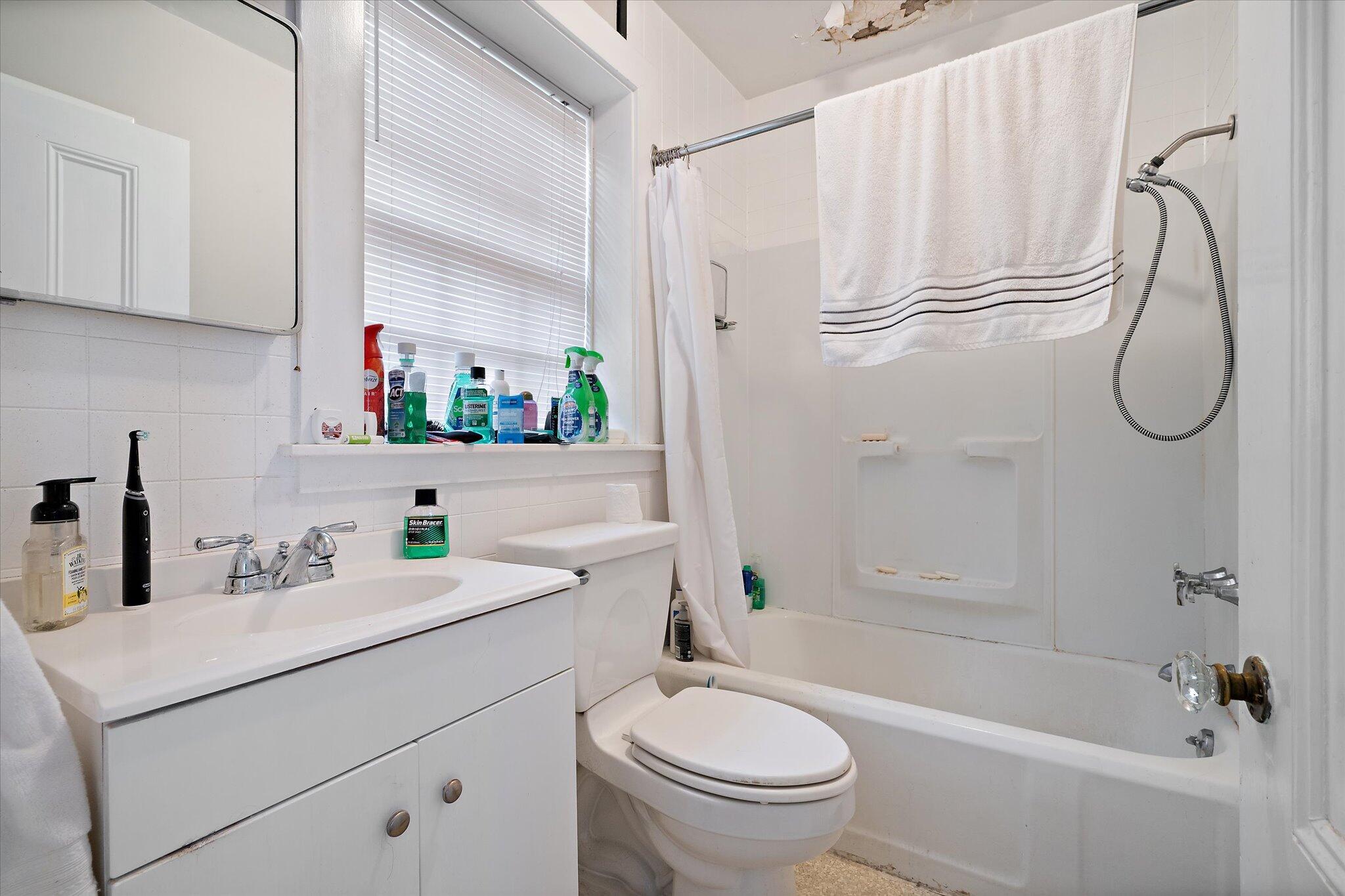 77 Broadway Bangor ME 04401