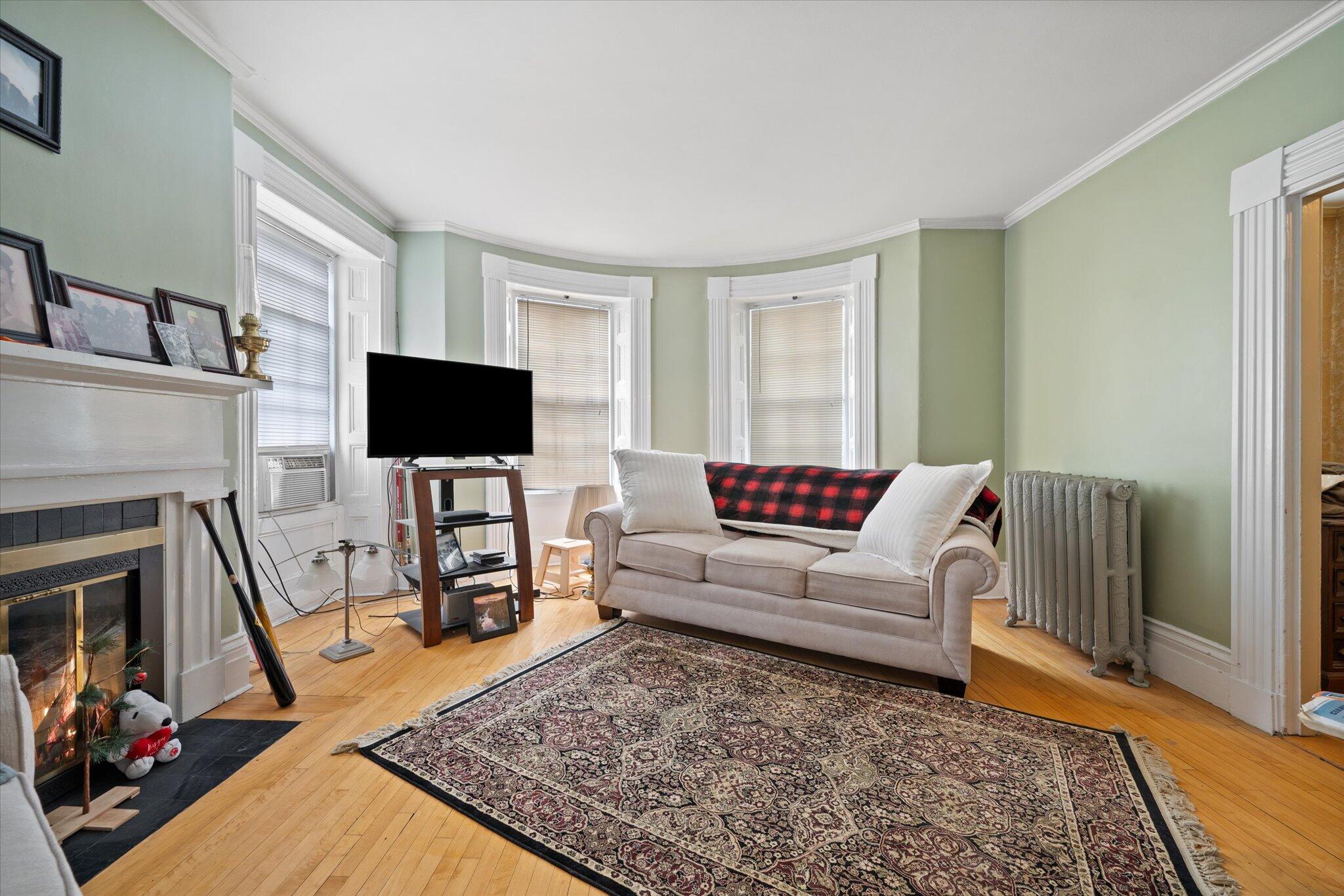 77 Broadway Bangor ME 04401