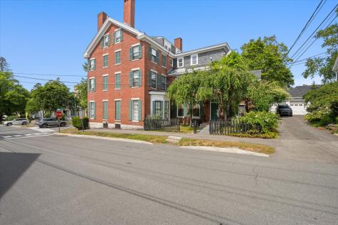 77 Broadway Bangor ME 04401