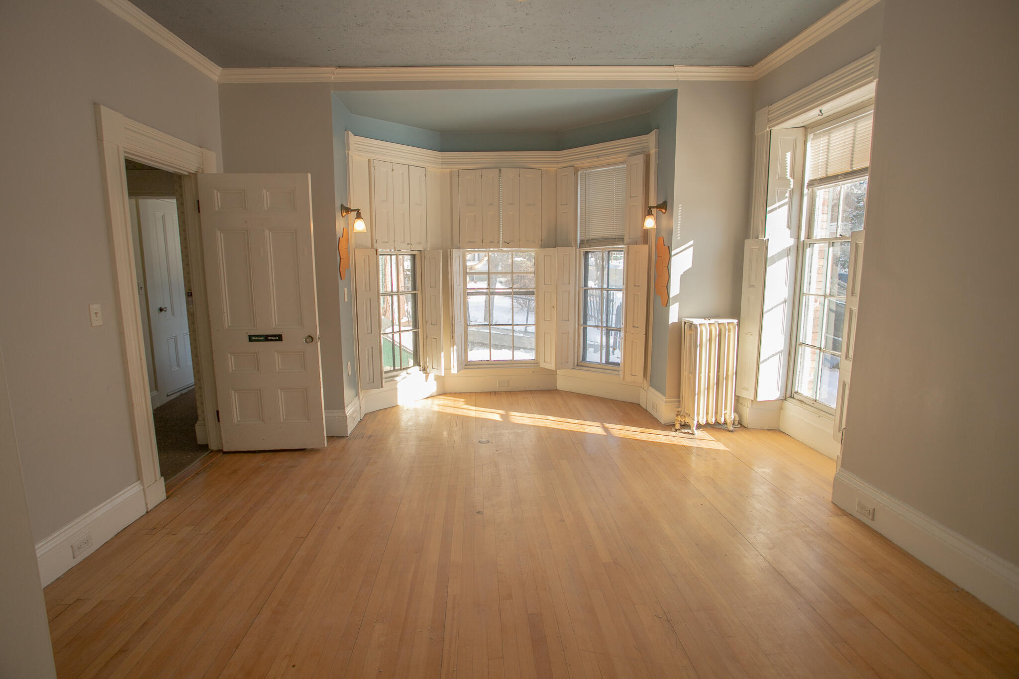 77 Broadway Bangor ME 04401