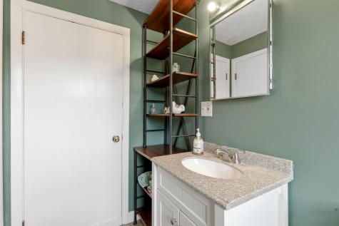 624 Hodsdon Road Pownal ME 04069