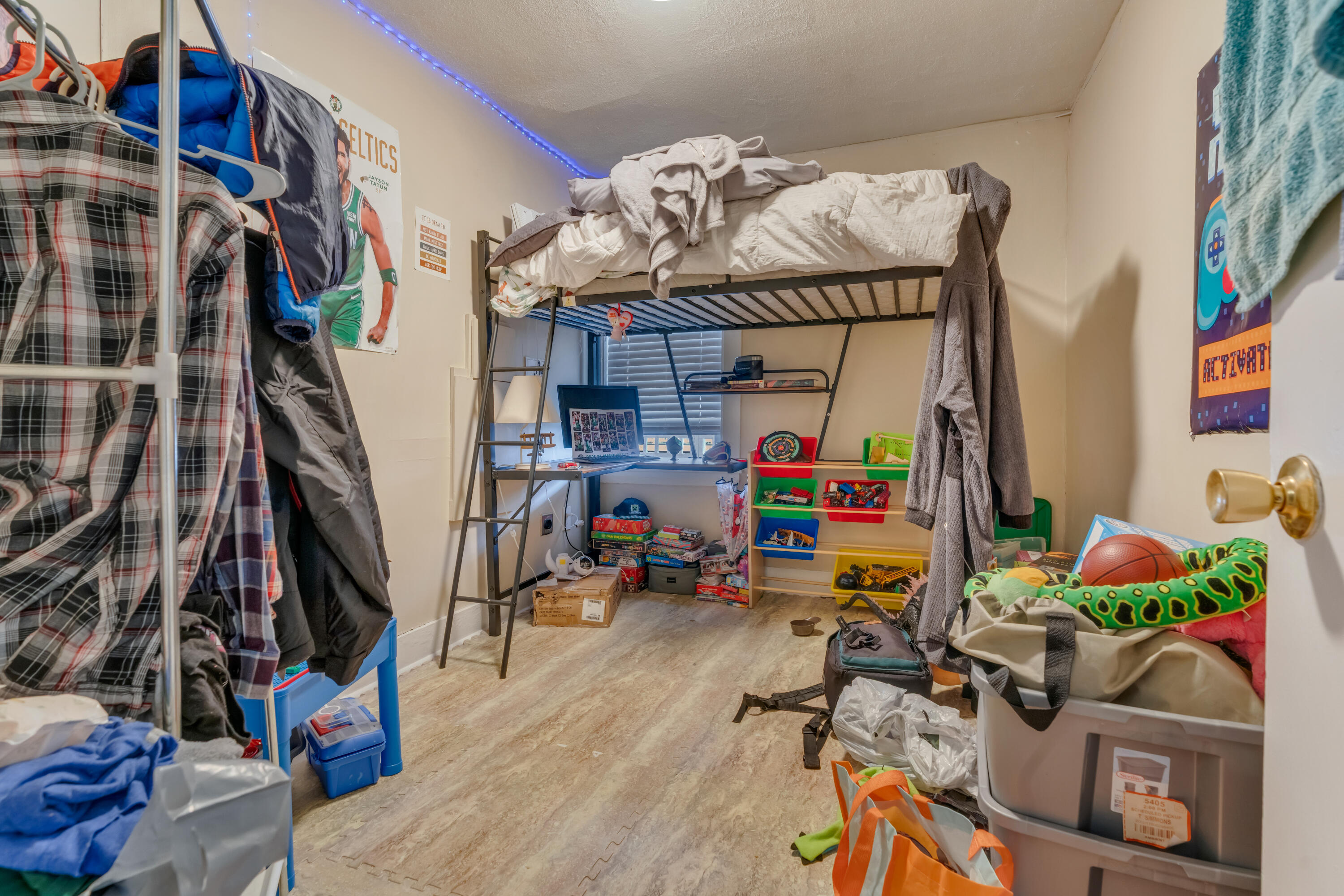 12 Dunn Street Westbrook ME 04092