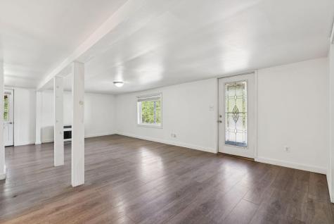 44 Memory Lane Arundel ME 04046