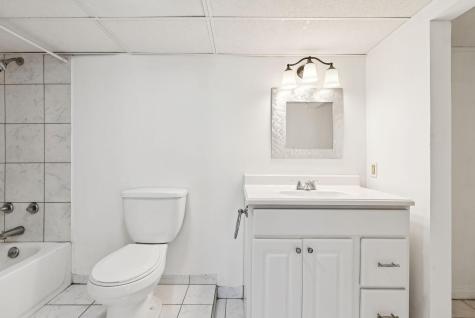 44 Memory Lane Arundel ME 04046