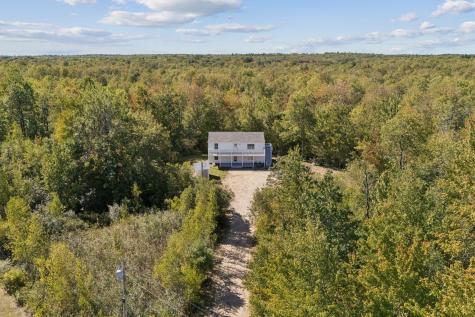 44 Memory Lane Arundel ME 04046