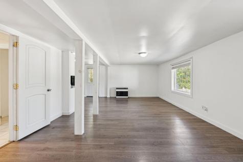 44 Memory Lane Arundel ME 04046