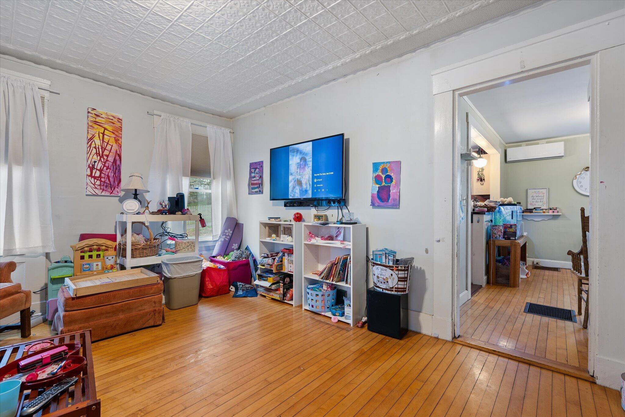 15 Grant Street Bangor ME 04401