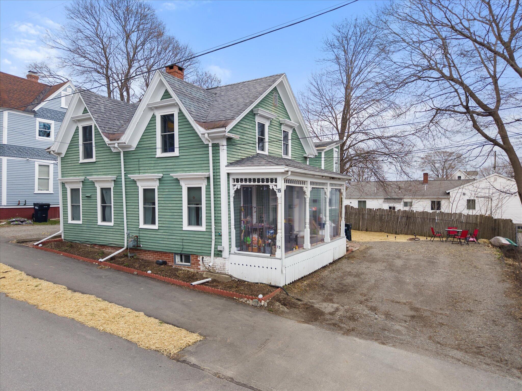 15 Grant Street Bangor ME 04401