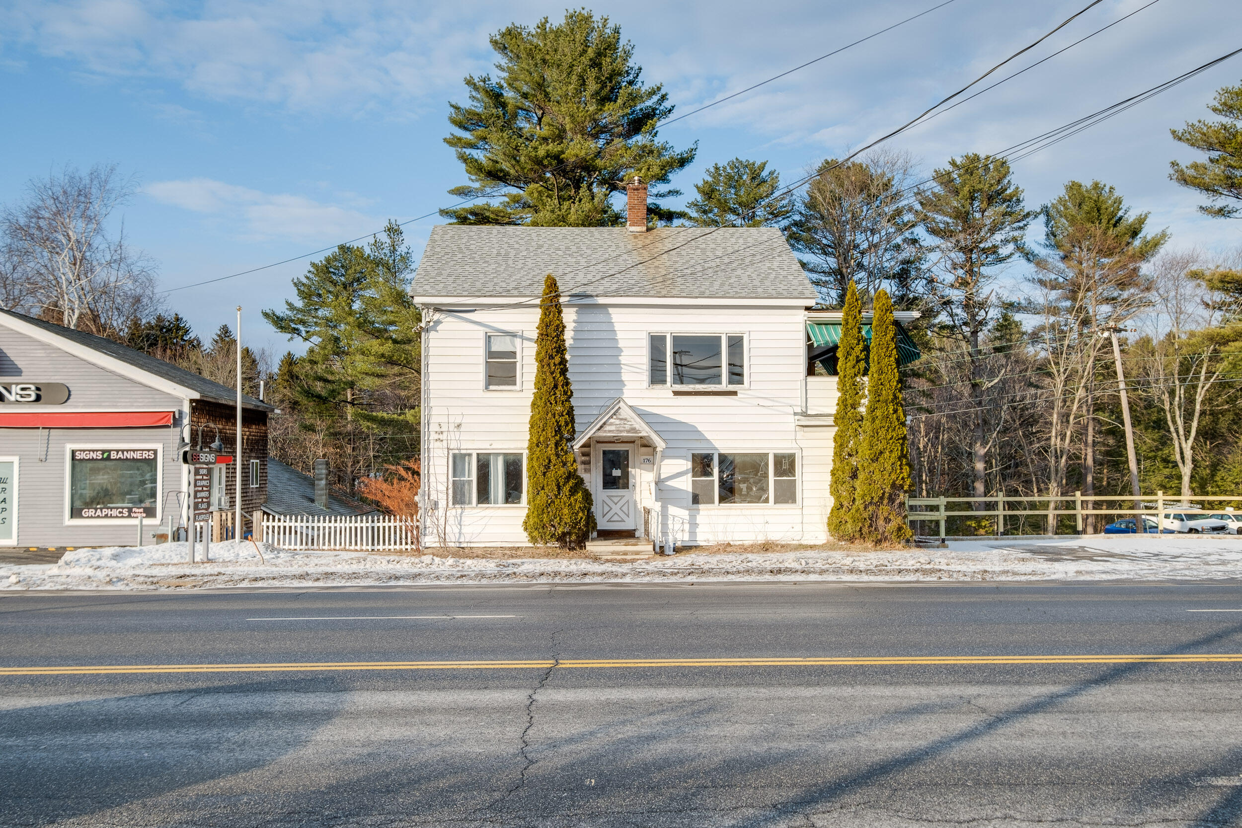 176 Pleasant Street Brunswick ME 04011