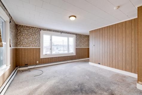 176 Pleasant Street Brunswick ME 04011