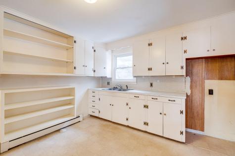 176 Pleasant Street Brunswick ME 04011