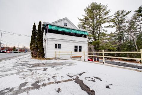 176 Pleasant Street Brunswick ME 04011