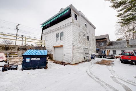 176 Pleasant Street Brunswick ME 04011