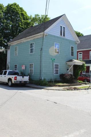 35 Pine Street Auburn ME 04210