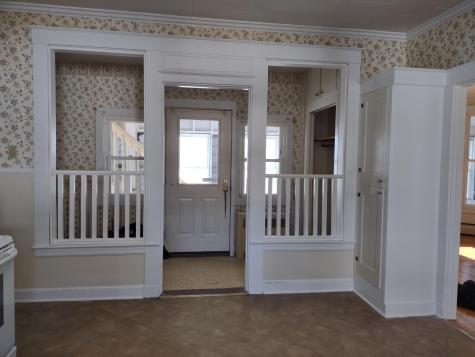 33 Washington Street Augusta ME 04330