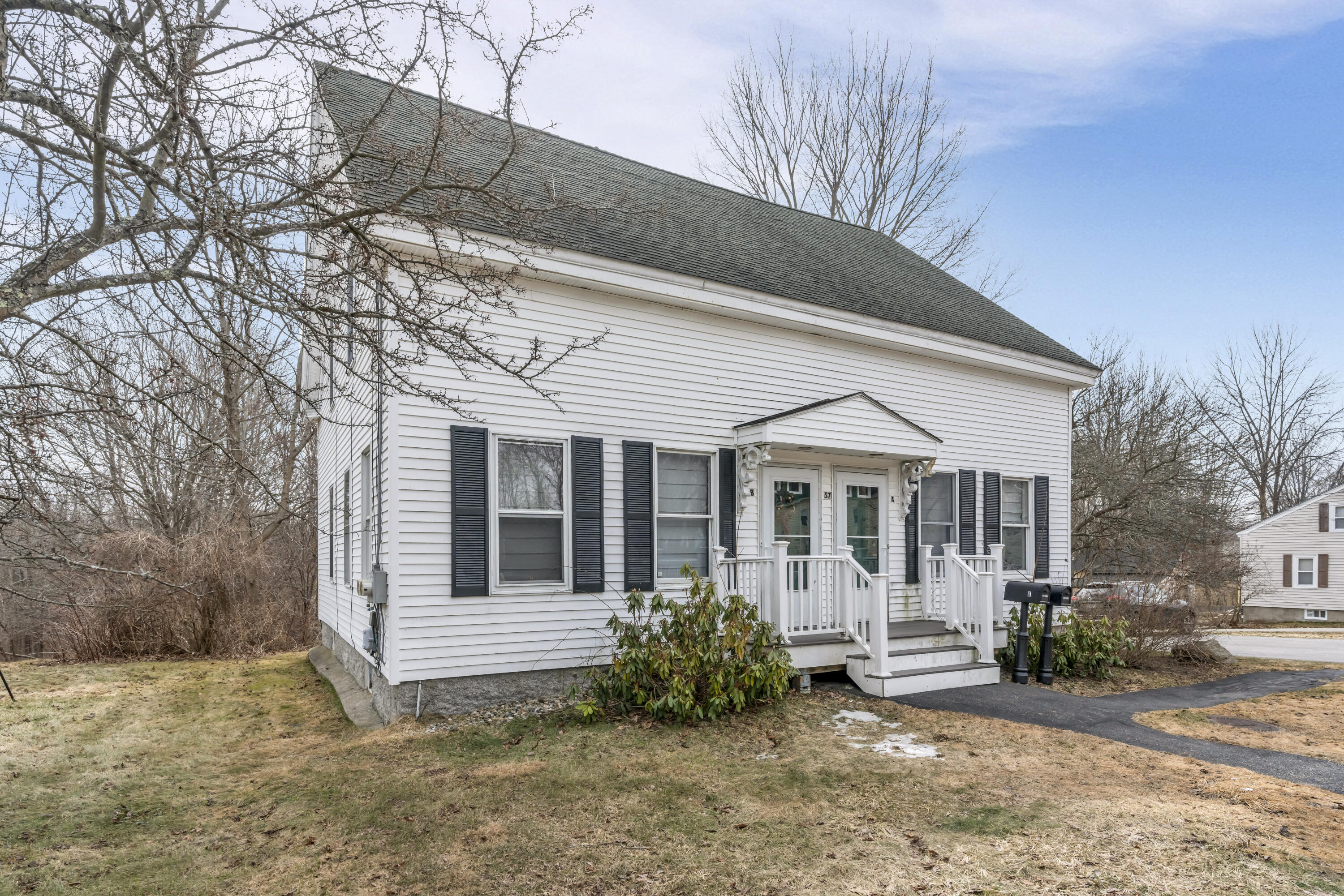 57 Hill Street Saco ME 04072