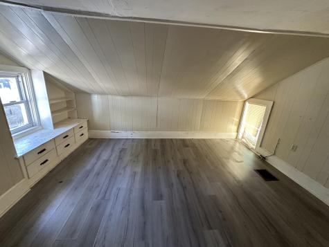 17-19 Prentiss Bangor ME 04401