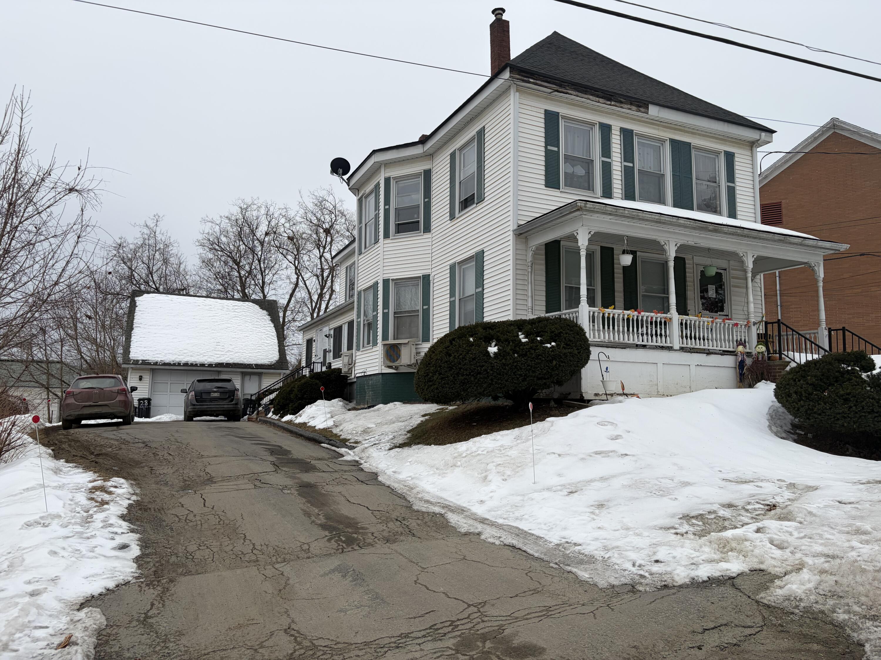 28 Kelsey Street Waterville ME 04901