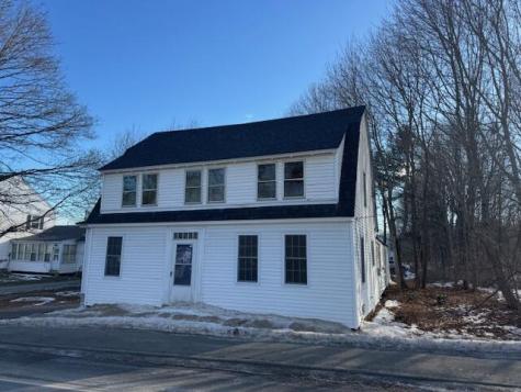 17 Kennebec Road Hampden ME 04444