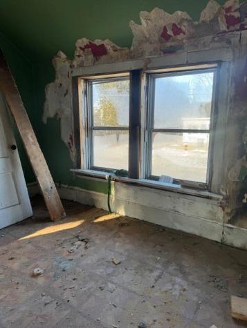 17 Kennebec Road Hampden ME 04444