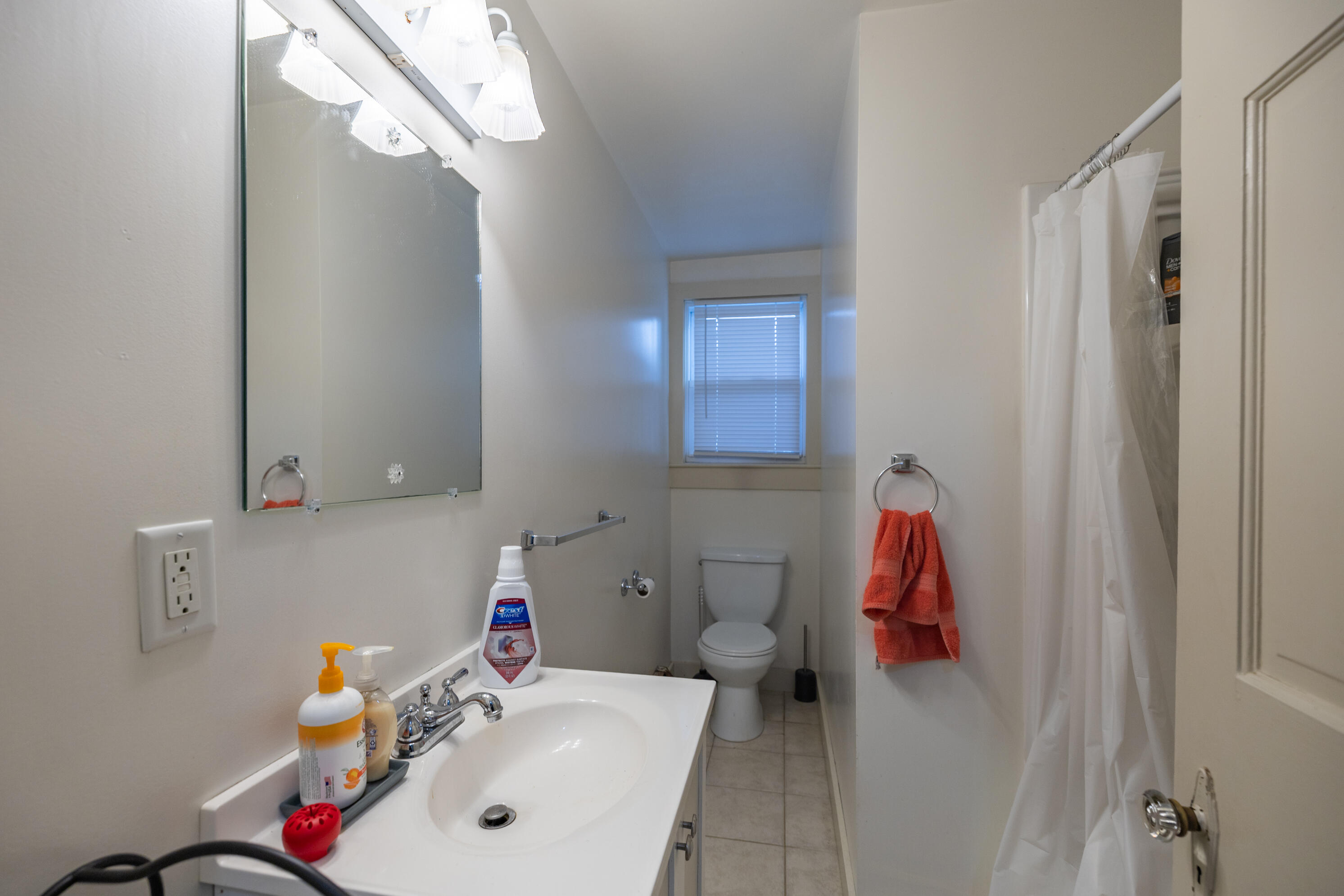 68 Wood Street Lewiston ME 04240