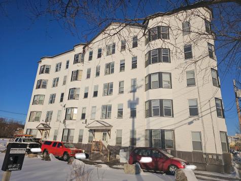 69 Lincoln Street Lewiston ME 04240