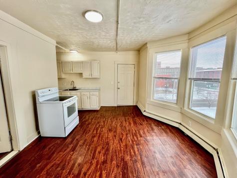 69 Lincoln Street Lewiston ME 04240