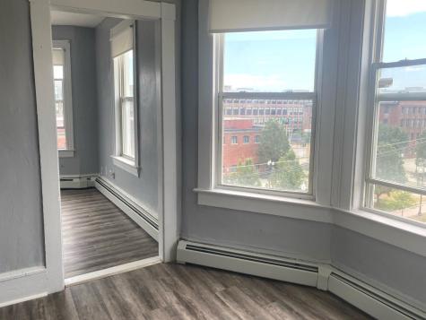 69 Lincoln Street Lewiston ME 04240