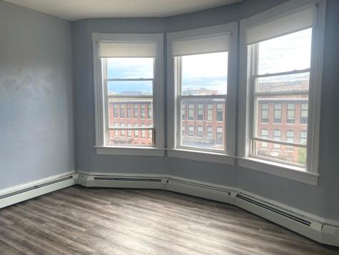 69 Lincoln Street Lewiston ME 04240