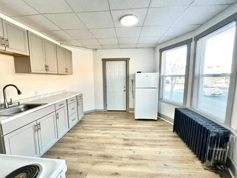 69 Lincoln Street Lewiston ME 04240