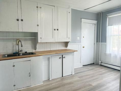 69 Lincoln Street Lewiston ME 04240