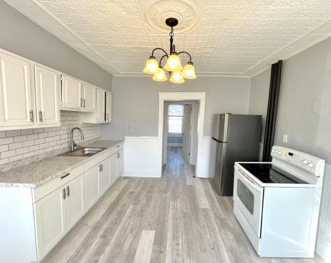 69 Lincoln Street Lewiston ME 04240