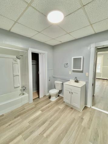 69 Lincoln Street Lewiston ME 04240