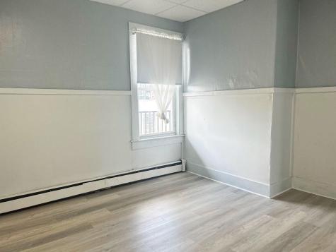 69 Lincoln Street Lewiston ME 04240