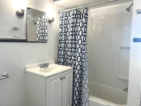 69 Lincoln Street Lewiston ME 04240