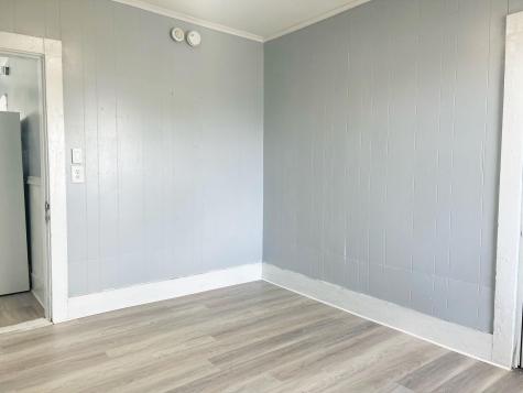 69 Lincoln Street Lewiston ME 04240