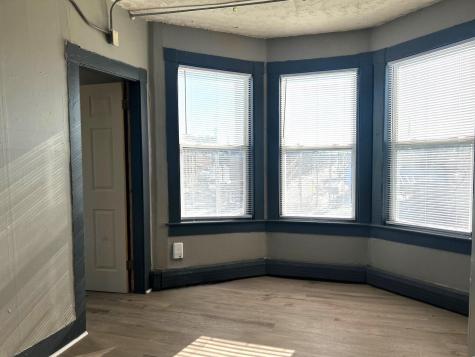 69 Lincoln Street Lewiston ME 04240