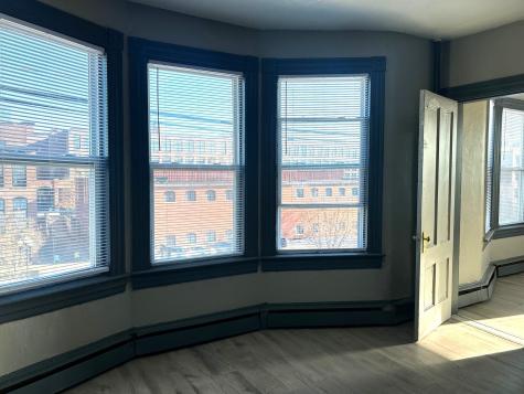 69 Lincoln Street Lewiston ME 04240