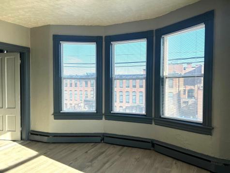 69 Lincoln Street Lewiston ME 04240