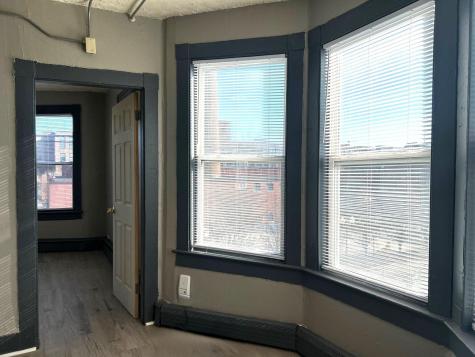 69 Lincoln Street Lewiston ME 04240