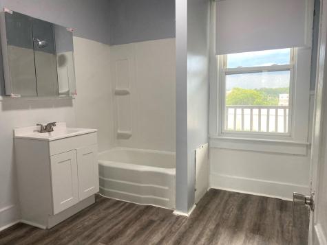 69 Lincoln Street Lewiston ME 04240