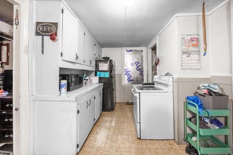 32 Center Street Kenduskeag ME 04450
